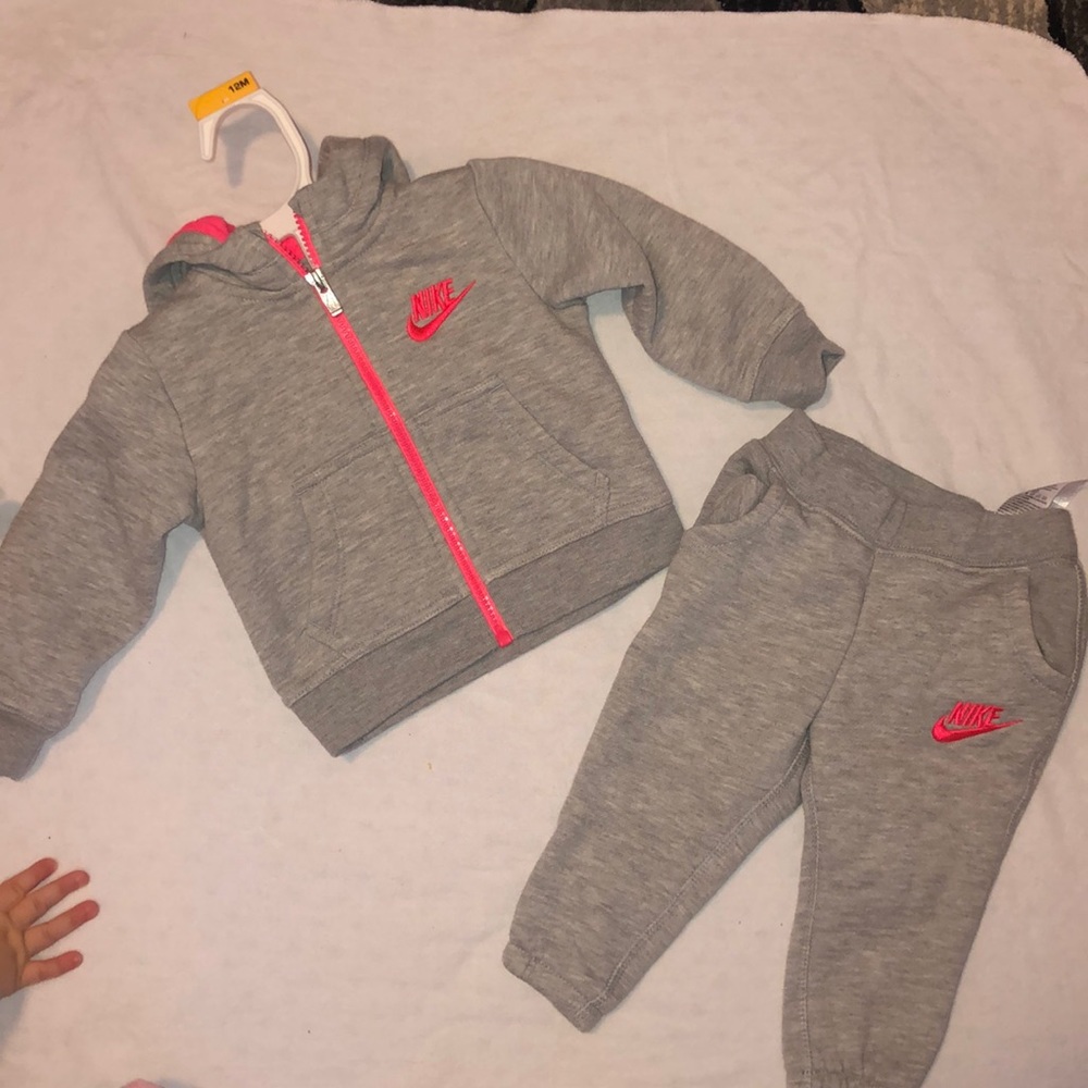 Baby Nike sweatsuit